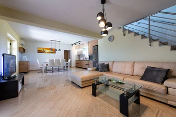 Rasa House with Heated Private Pool for 8 Guests