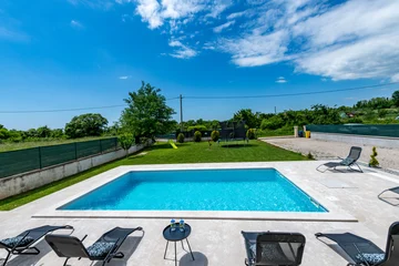 House with Private Pool in Žminj for Up to 8