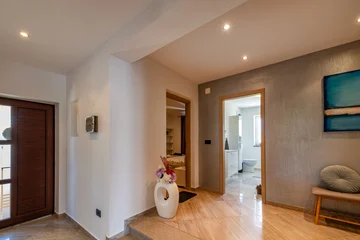 House with Private Pool in Žminj for Up to 8