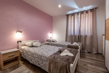 House with Private Pool in Žminj for Up to 8