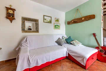 2-Bedroom House in Cerovlje with Pool