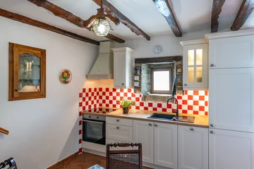 2-Bedroom House in Cerovlje with Pool