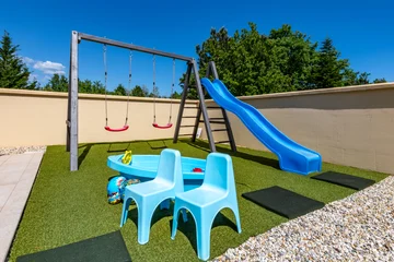 2-Bedroom House with Heated Pool in Labin