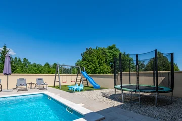 2-Bedroom House with Heated Pool in Labin