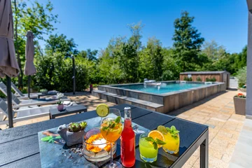 Ground-Floor House with Pool in Nedešćina