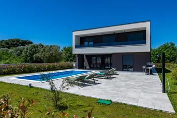 4-Bedroom Villa in Šišan for Up to 8 Guests