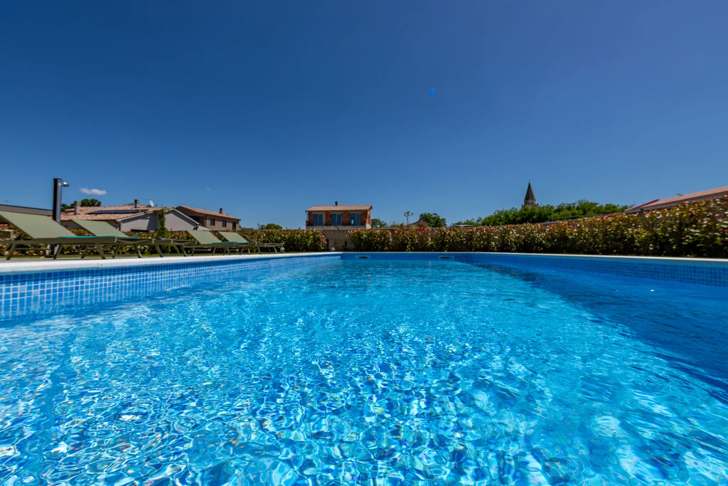 4-Bedroom Villa in Šišan for Up to 8 Guests