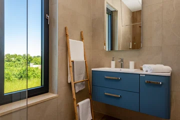 4-Bedroom Villa in Šišan for Up to 8 Guests