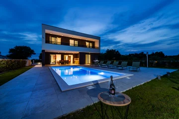 4-Bedroom Villa in Šišan for Up to 8 Guests