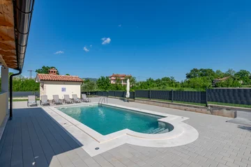 Ground-Floor Villa in Nedešćina with Private Pool