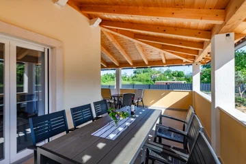 Ground-Floor Villa in Nedešćina with Private Pool