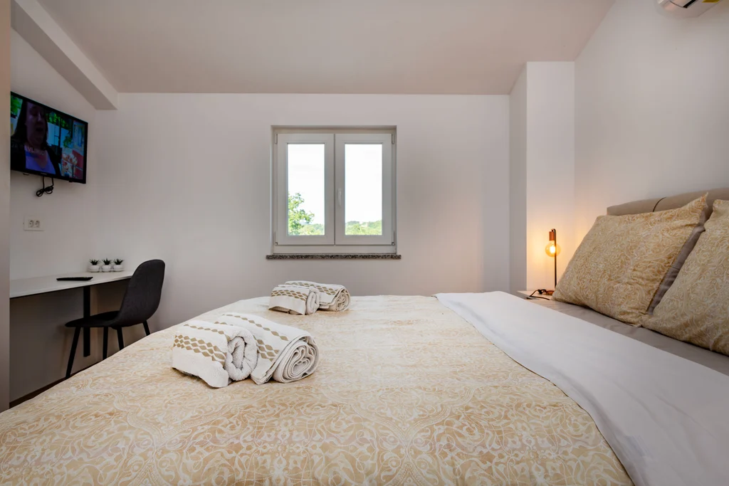 3-Bedroom Villa in Labin with Private Pool