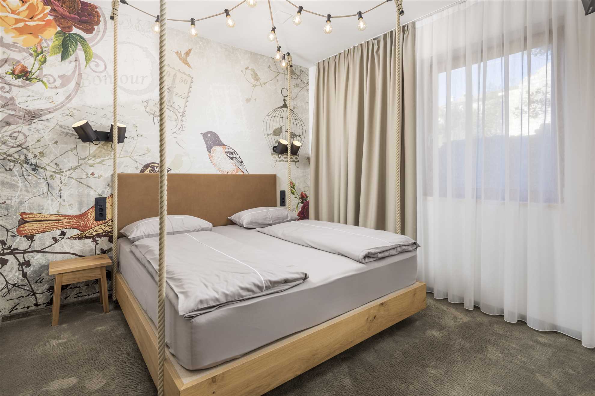 Room 1 (Standard room)