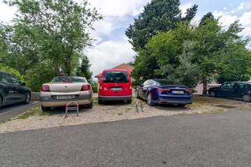 Selce Apartment with Sea-View Balcony for 5 Guests