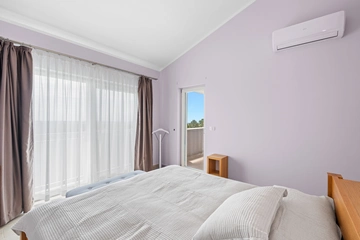 4-Bedroom Villa with Pool in Kaštelir