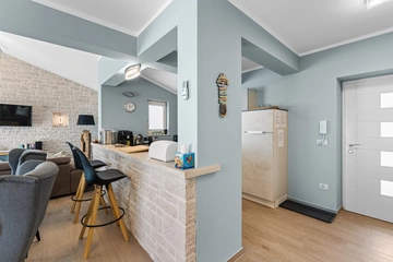 4-Bedroom Villa with Pool in Kaštelir