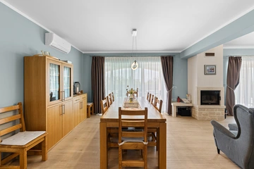 4-Bedroom Villa with Pool in Kaštelir