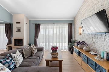 4-Bedroom Villa with Pool in Kaštelir