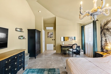 4-Bedroom Villa in Kaštelir (Sleeps 8)