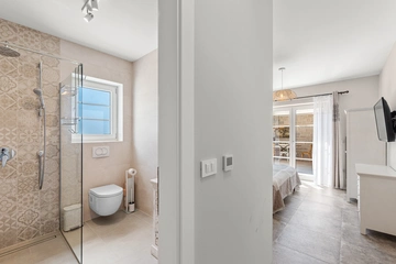 4-Bedroom Villa in Kaštelir (Sleeps 8)