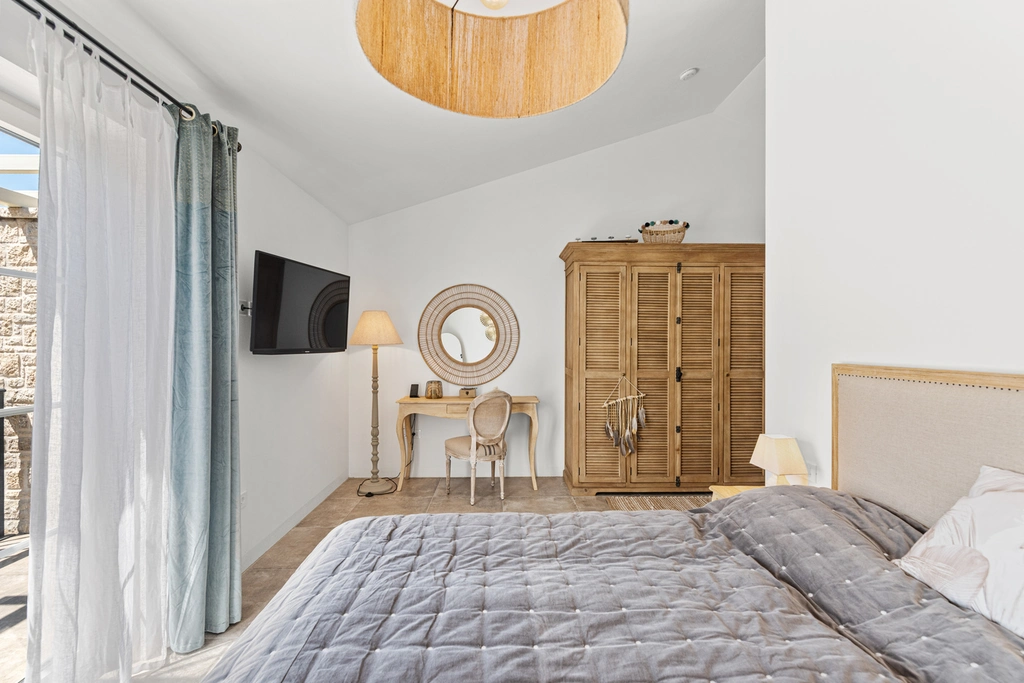 4-Bedroom Villa in Kaštelir (Sleeps 8)