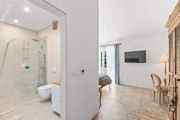 4-Bedroom Villa in Kaštelir (Sleeps 8)