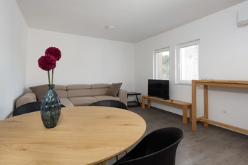 Apartment in Novi Vinodolski with Sea-View Balcony