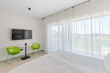 Villa in Kosinožići for Up to 8 Guests