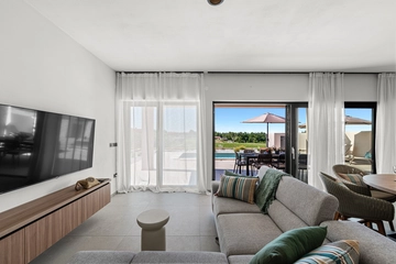 Villa in Kosinožići for Up to 8 Guests