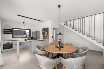 Villa in Kosinožići for Up to 8 Guests