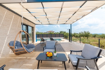 Kaštelir Holiday House for Up to 6 Guests