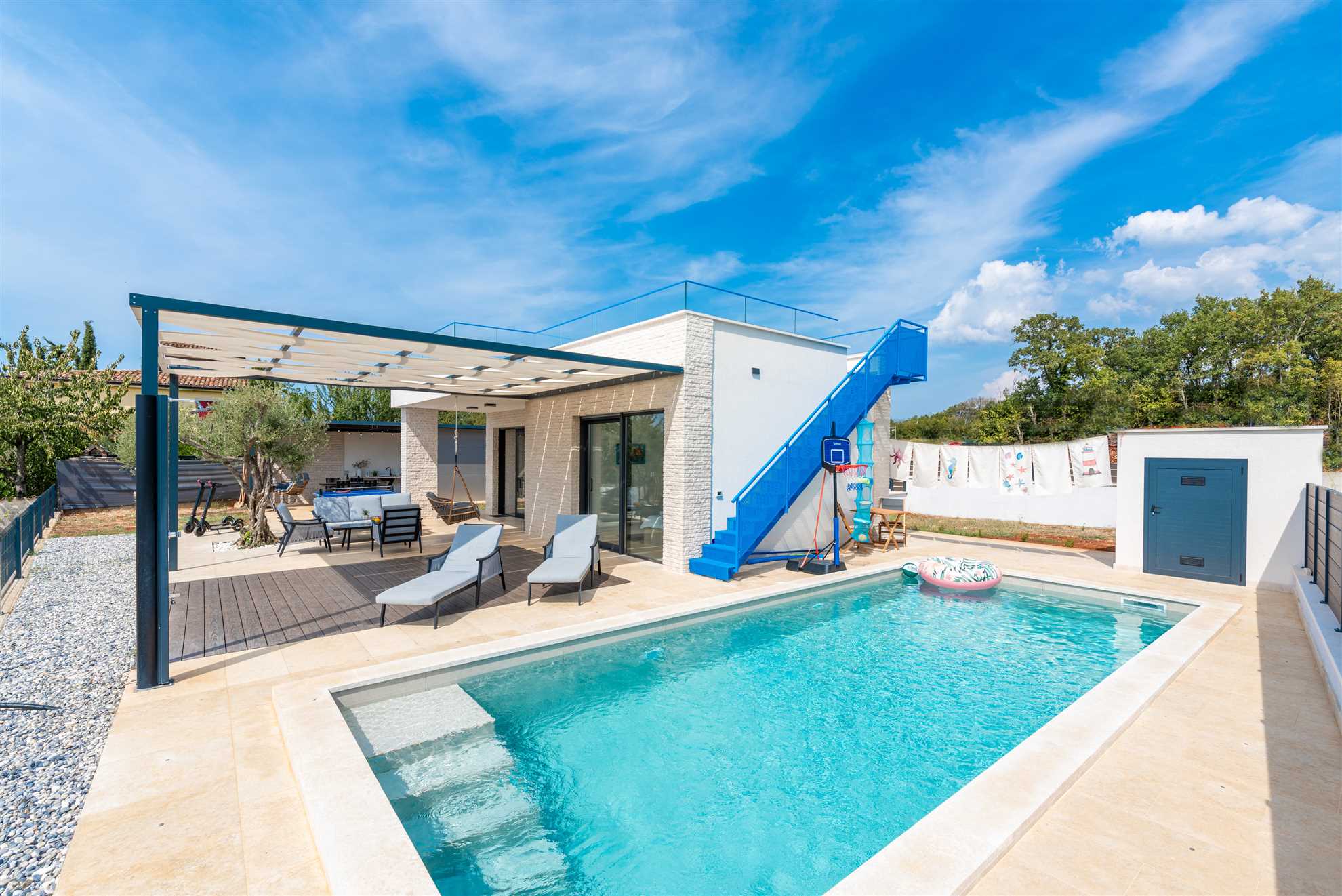 Aqua Vista Heaven by aneo travel