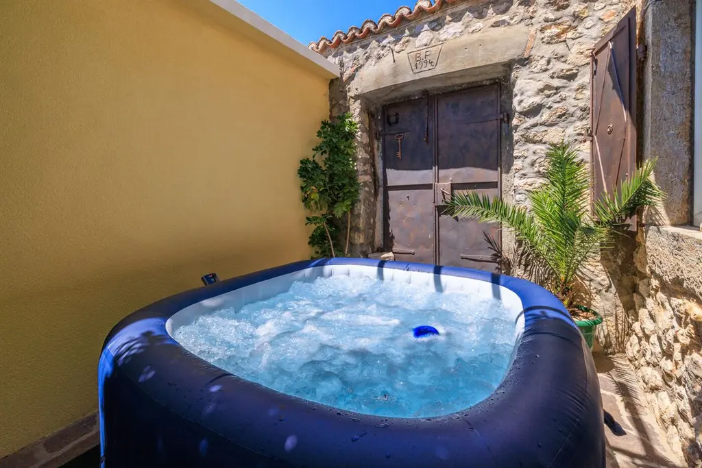 3-Bedroom Holiday House in Bribir for 6 Guests
