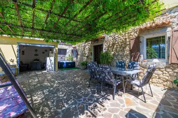 3-Bedroom Holiday House in Bribir for 6 Guests