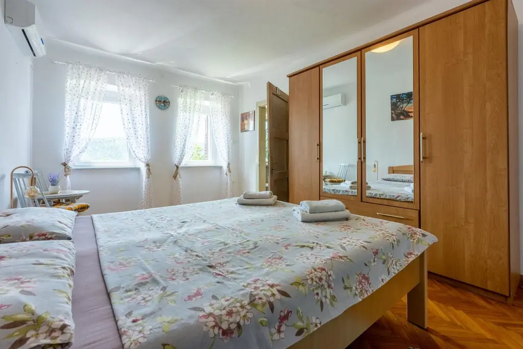 3-Bedroom Holiday House in Bribir for 6 Guests