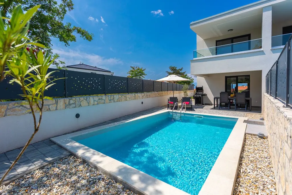 Sea-View Villa with Pool in Malinska for 6