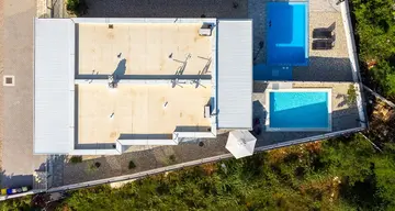 Sea-View Villa with Pool in Malinska for 6