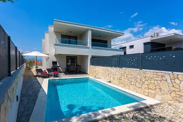 Sea-View Villa with Pool in Malinska for 6