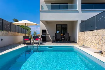 Sea-View Villa with Pool in Malinska for 6