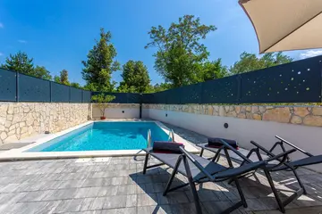 Sea-View Villa with Pool in Malinska for 6