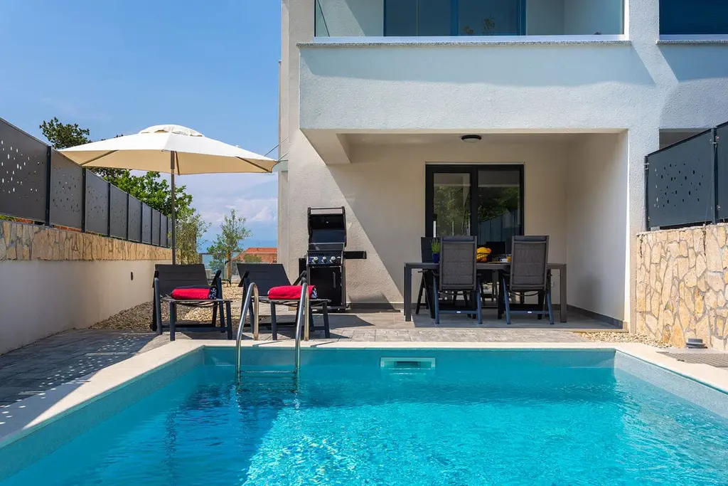 Sea-View Villa with Pool in Malinska for 6