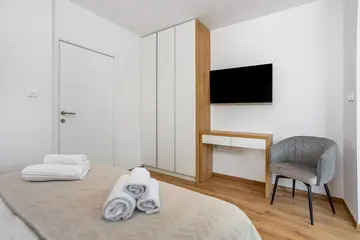 Sea-View Villa with Pool in Malinska for 6