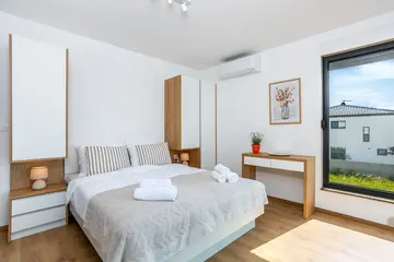 Sea-View Villa with Pool in Malinska for 6