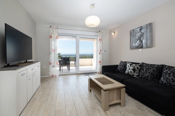 Apartment with Sea View Balcony in Crikvenica