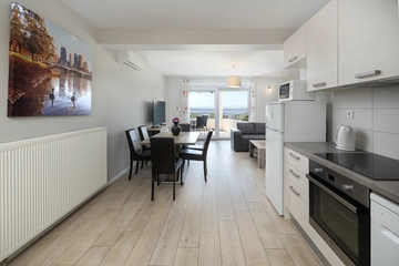 Sea-View Apartment in Crikvenica (2 Bedrooms)