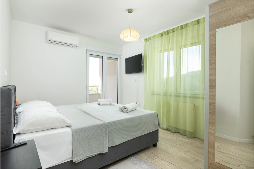 Sea-View Apartment in Crikvenica (2 Bedrooms)