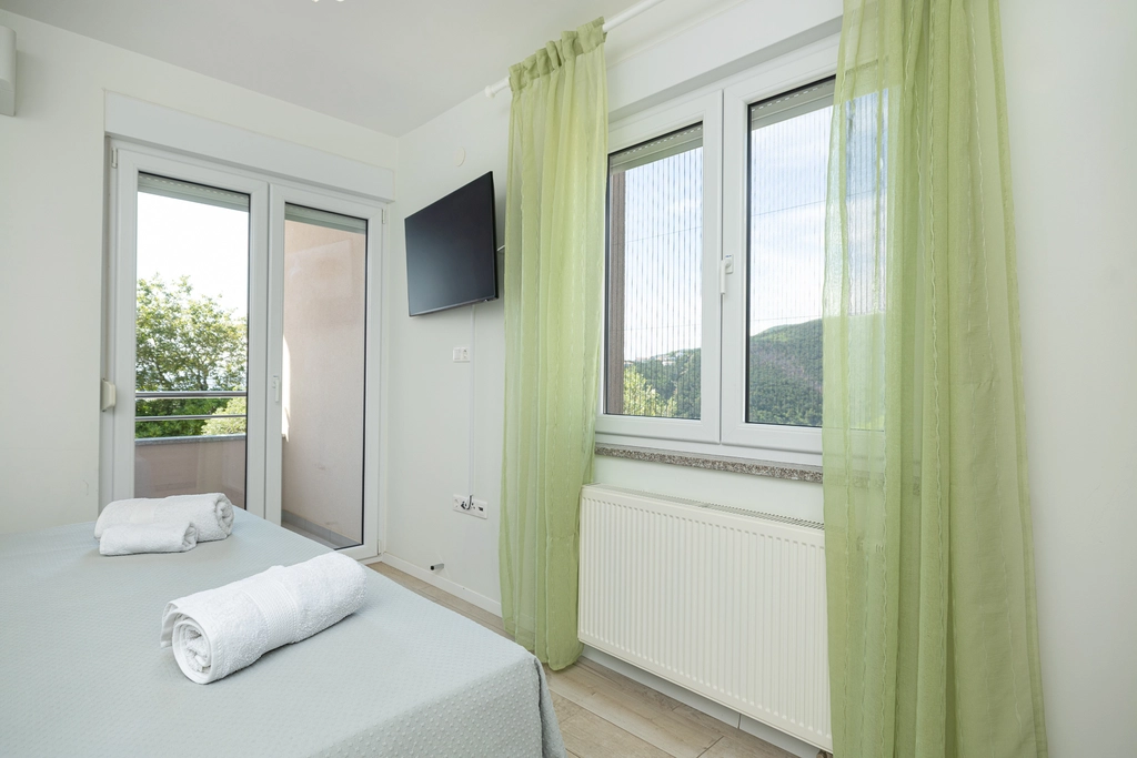 Sea-View Apartment in Crikvenica (2 Bedrooms)