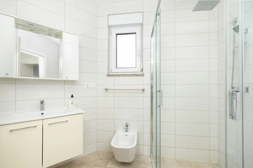 Sea-View Apartment in Crikvenica (2 Bedrooms)