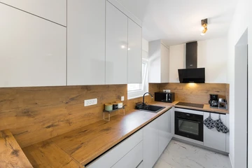 Single-Storey 3-Bedroom Villa in Vir (Pool, 6 Guests)