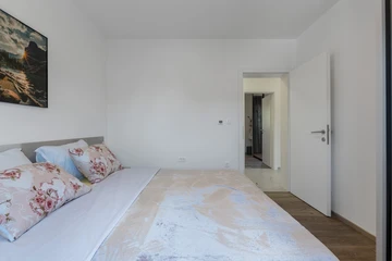 Single-Storey 3-Bedroom Villa in Vir (Pool, 6 Guests)